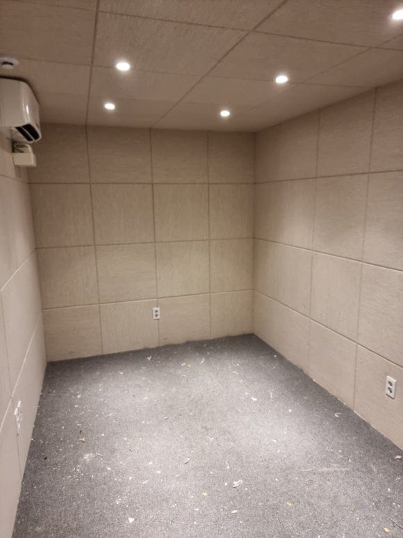 부산 광안동 실용음악학원 방음공사, 차음 고무판과 아트보드 시공